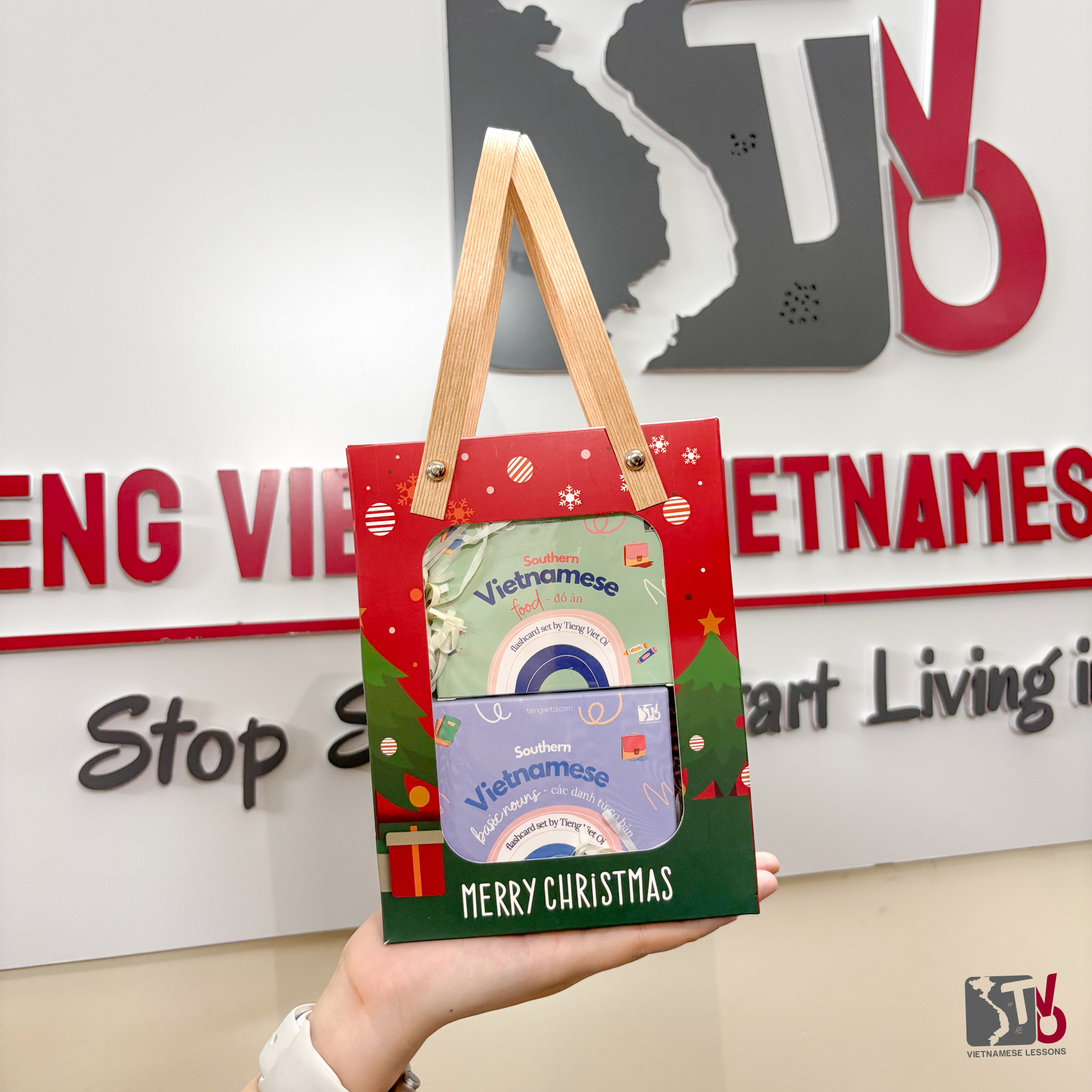 set 6 2 Premium Xmas Gift Set – 6 Vietnamese Flashcard Topics - Tieng Viet Oi